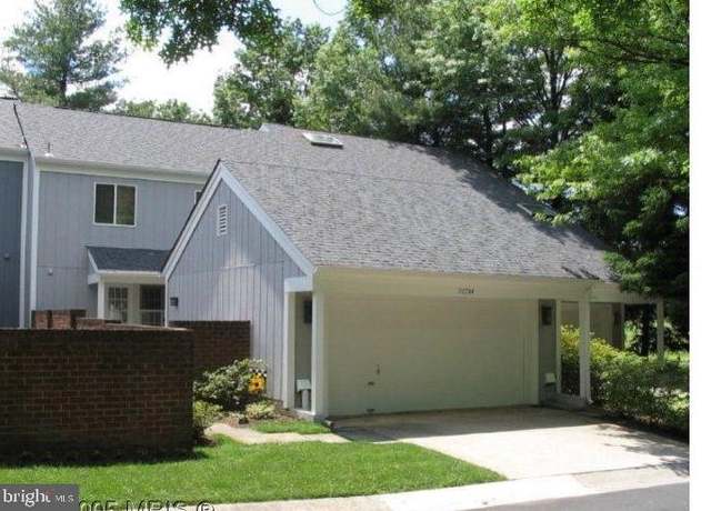 Property at 20744-20744 Highland Hall Dr, Montgomery Village, MD 20886, 3 beds, 3 baths