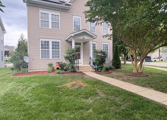 Property at 23371 Hosta Ln, California, MD 20619, 4 beds, 3.5 baths