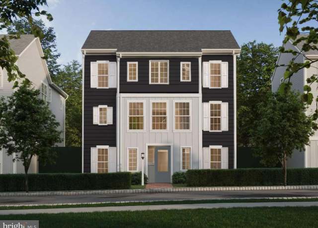 Property at 3105 Overlook Dr, Mechanicsburg, PA 17055, 5 beds, 3.5 baths