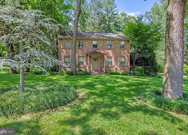 Property at 931 Hollow Rd, Wayne, PA 19087, 3 beds, 2.5 baths