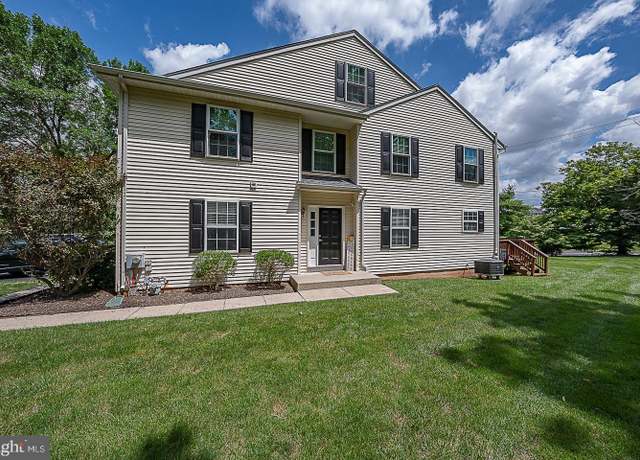 Property at 837 Rosehill Dr, King Of Prussia, PA 19406, 3 beds, 2.5 baths