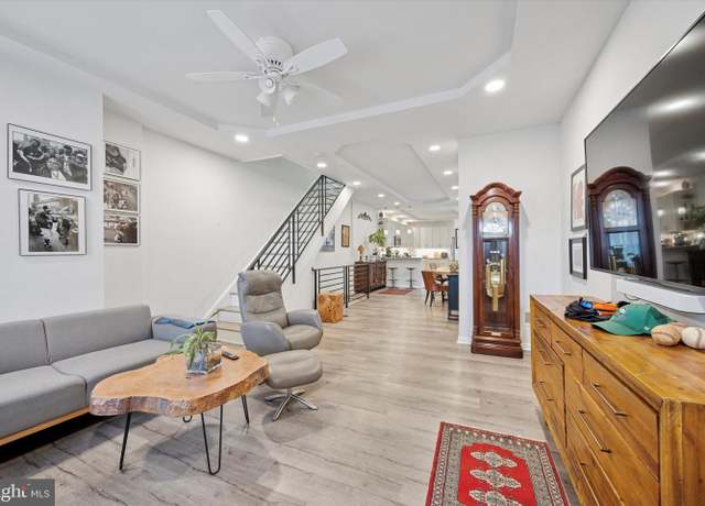 Property at 725 S 55th St, Philadelphia, PA 19143, 3 beds, 3.5 baths
