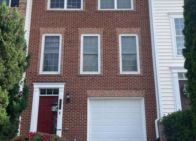 Property at 2206 Greywing St, Woodbridge, VA 22191, 4 beds, 3.5 baths
