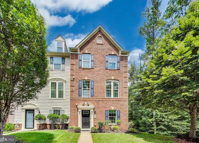Property at 4448 Daisy Reid Ave, Woodbridge, VA 22192, 3 beds, 3 baths