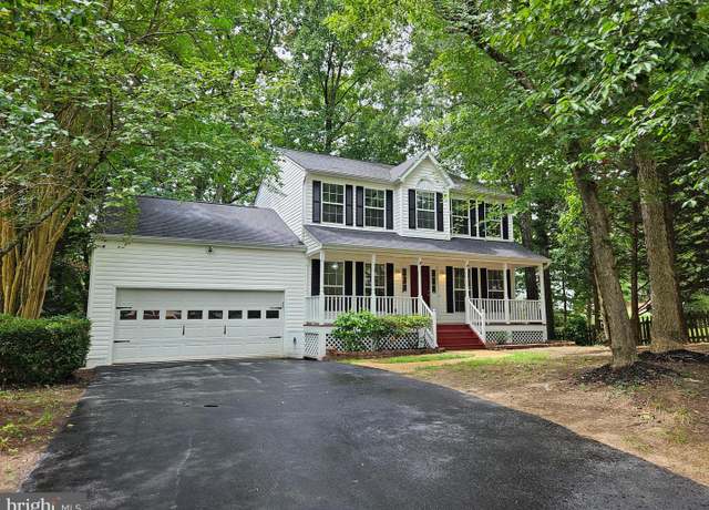 Property at 4304 Wickham Ct, Fredericksburg, VA 22408, 3 beds, 2.5 baths