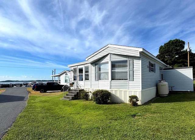 Property at 27011 Sand Shrimp Ln, Millsboro, DE 19966, 2 beds, 1 bath