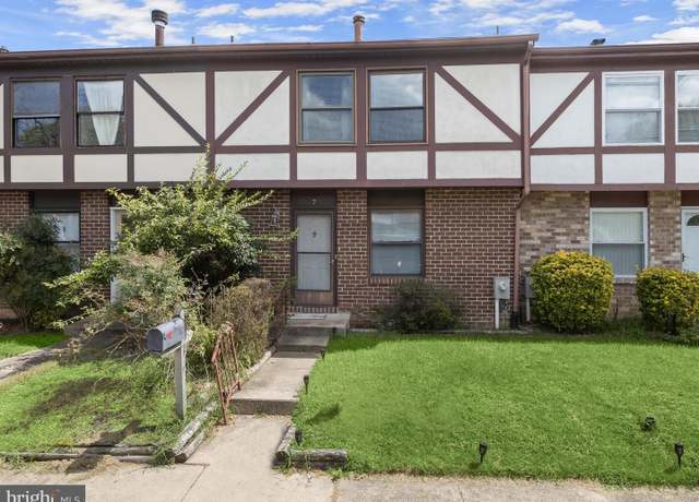 Property at 7 Medici Ct, Parkville, MD 21234, 3 beds, 2 baths