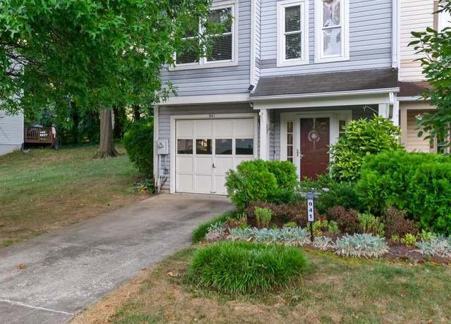 Property at 941 Oakmoor Dr #941, Baltimore, MD 21227, 3 beds, 2.5 baths