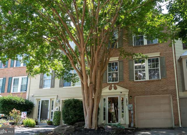 Property at 1511 Beverly Ct, Frederick, MD 21701, 3 beds, 3 baths