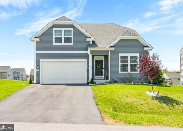 Property at 18019 Donegall Ct, Hagerstown, MD 21740, 5 beds, 3 baths