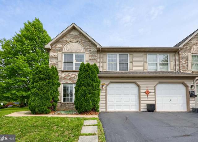 Property at 148 Michigan Dr, Sinking Spring, PA 19608, 3 beds, 2.5 baths