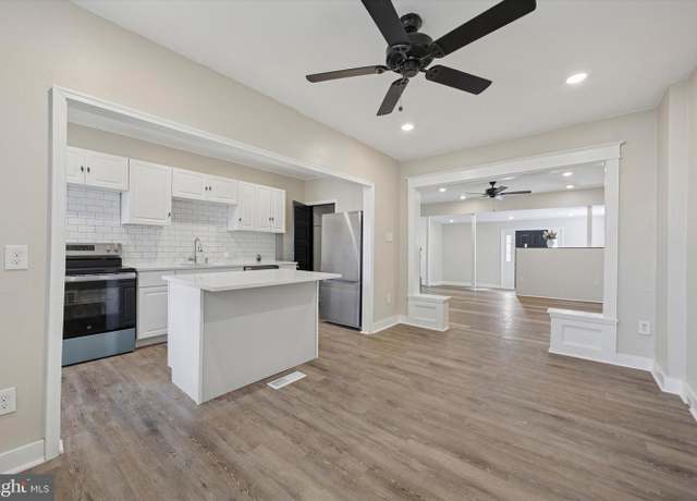 Property at 1024 Washington Ave, Marcus Hook, PA 19061, 3 beds, 1 bath