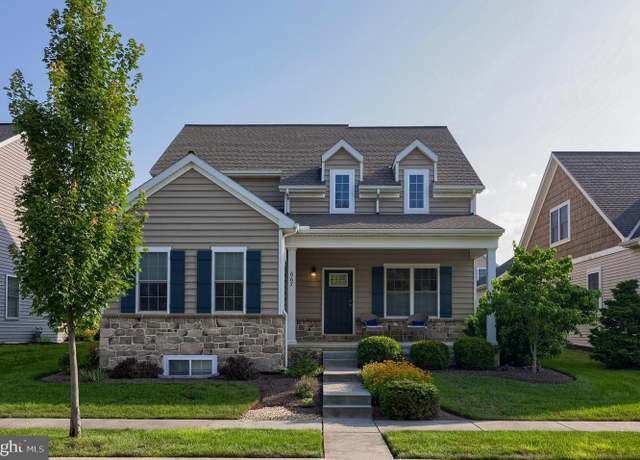Property at 667 Chiswell Pl, Lancaster, PA 17601, 4 beds, 2.5 baths