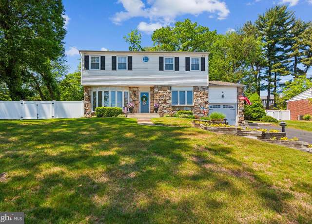 Property at 9094 Pine Rd, Philadelphia, PA 19115, 4 beds, 2.5 baths