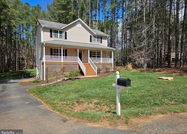 Property at 11 Cottonwood Dr, Barboursville, VA 22923, 3 beds, 2.5 baths