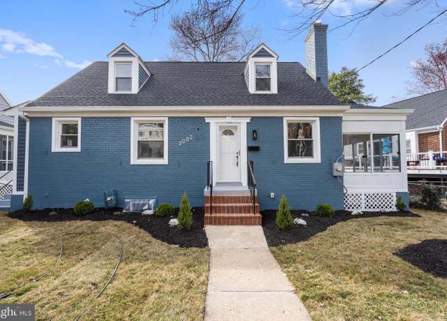Property at 3082 Clinton St NE, Washington, DC 20018, 5 beds, 3 baths