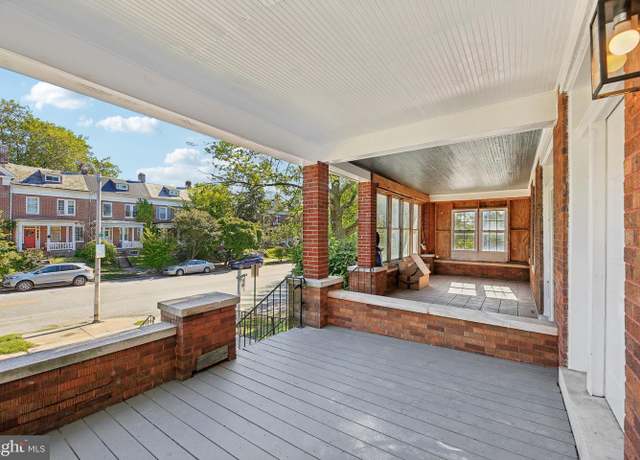 Property at 329 E University Pkwy, Baltimore, MD 21218, 6 beds, 5 baths