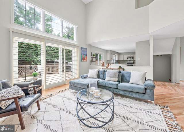 Property at 2810 Jutland Rd, Kensington, MD 20895, 6 beds, 4 baths