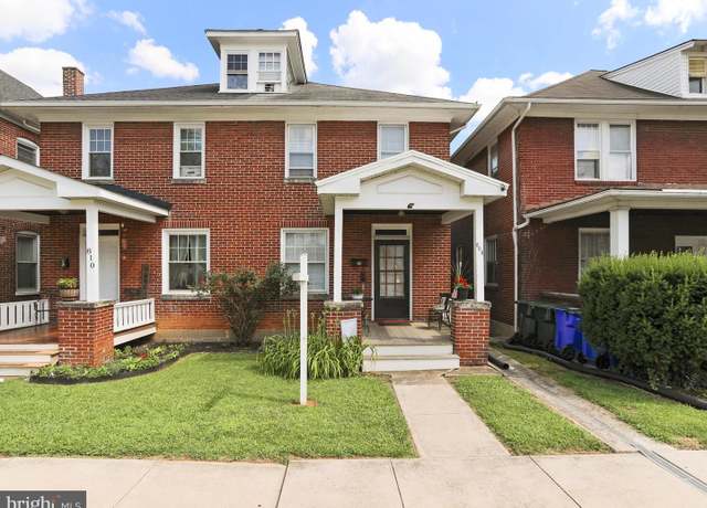 Property at 808 Mulberry Ave, Hagerstown, MD 21742, 3 beds, 1 bath
