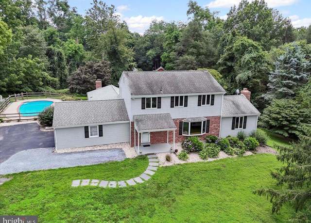 Property at 493 Dean Dr, Kennett Square, PA 19348, 4 beds, 3.5 baths