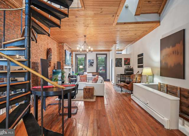 Property at 2222 Christian St, Philadelphia, PA 19146, 3 beds, 2.5 baths