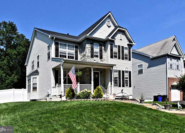 Property at 9958 Gardenia Ln, Philadelphia, PA 19115, 4 beds, 3 baths