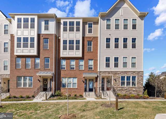 Property at 1010 Galena Ter NE, Leesburg, VA 20176, 3 beds, 2.5 baths