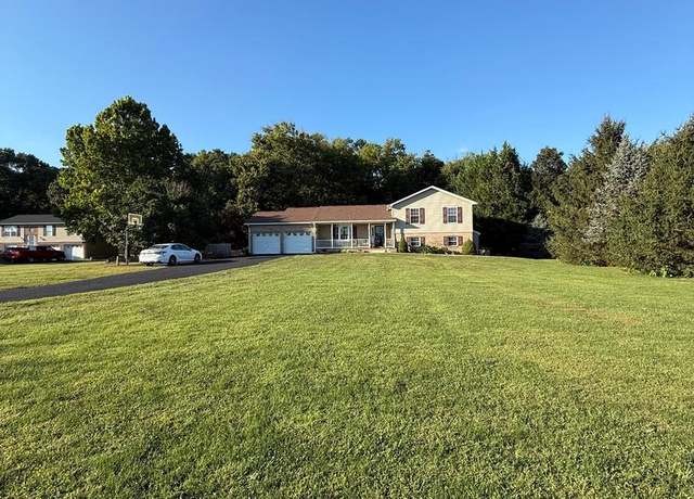 Property at 431 Canterbury Dr, Martinsburg, WV 25403, 4 beds, 3 baths