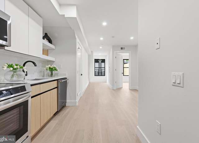 Property at 3923 14th St NW #3, Washington, DC 20011, 1 bed, 1 bath