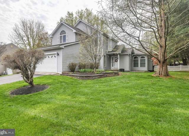 Property at 2 Battle Dr, Newark, DE 19702, 4 beds, 3.5 baths