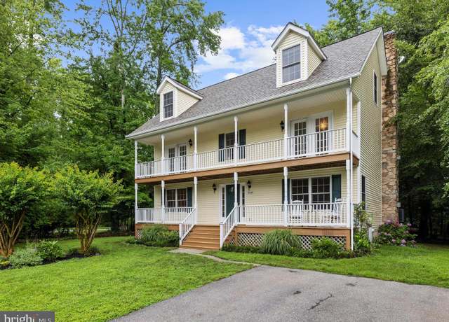 Property at 3618 Calvert St, Edgewater, MD 21037, 5 beds, 3.5 baths