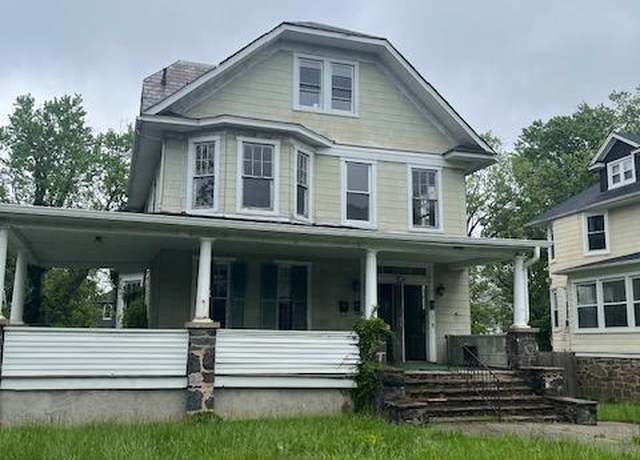 Property at 3706 Chatham Rd, Baltimore, MD 21215, 6 beds, 3 baths