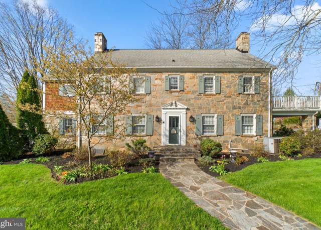 Property at 65 W Green St, Westminster, MD 21157, 5 beds, 4 baths