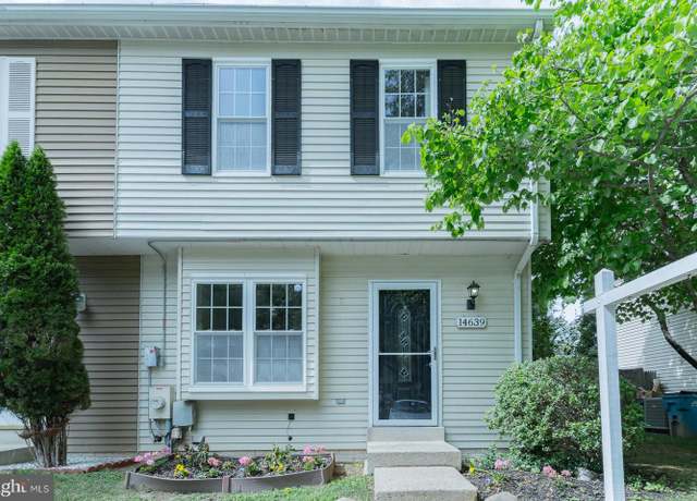 Property at 14639 Keeneland Cir, North Potomac, MD 20878, 2 beds, 2.5 baths
