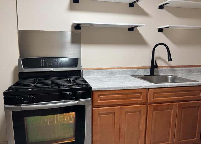 Property at 1304 Browning St, Camden, NJ 08104, 3 beds, 1 bath