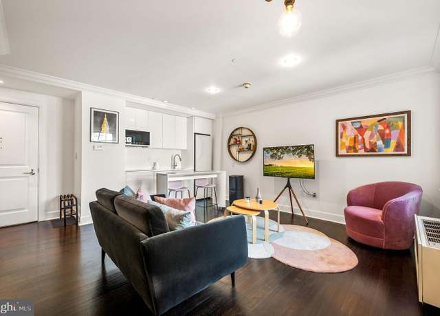 Property at 1701-15 Locust St #1607, Philadelphia, PA 19103, 1 bed, 1 bath