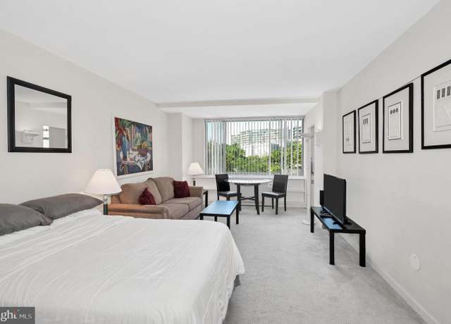 Property at 1111 Arlington Blvd #646, Arlington, VA 22209, 1 bath