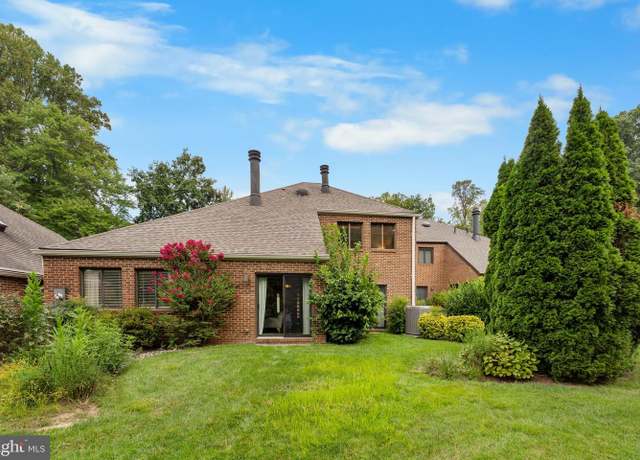 Property at 11303 Harborside Cluster, Reston, VA 20191, 3 beds, 2.5 baths