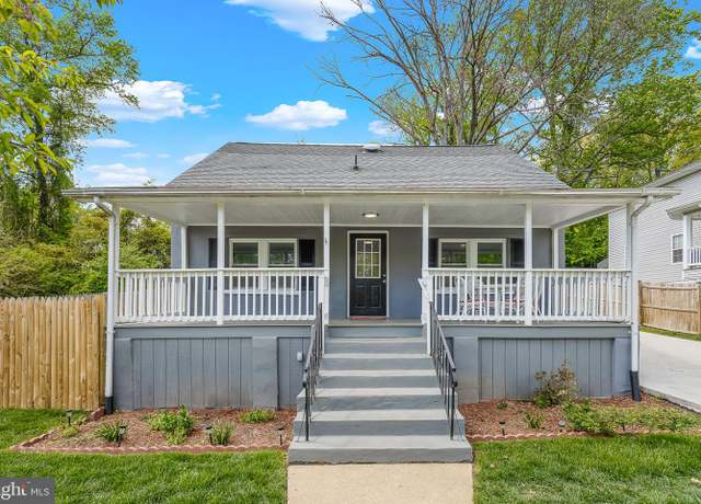 Property at 18508 Corby St, Triangle, VA 22172, 3 beds, 2 baths