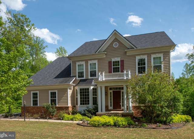Property at 20 Glenbogle Ln, Stafford, VA 22556, 5 beds, 5.5 baths