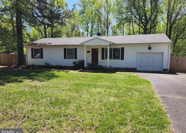 Property at 1036 S Independence Dr, Montross, VA 22520, 3 beds, 2 baths