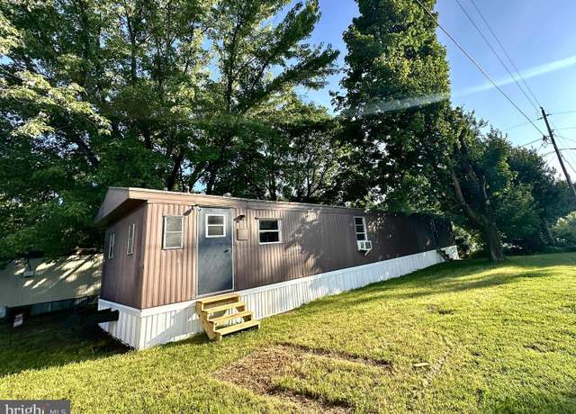 Property at 22 Memory Ln, Martinsburg, WV 25405, 3 beds, 1 bath