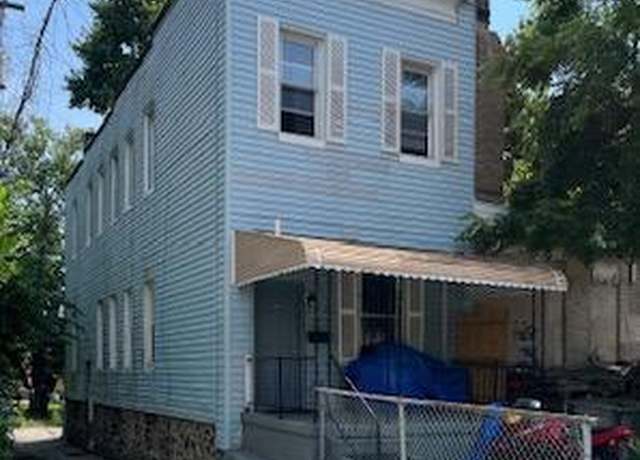 Property at 2801 Boarman Ave, Baltimore, MD 21215, 6 beds, 2 baths