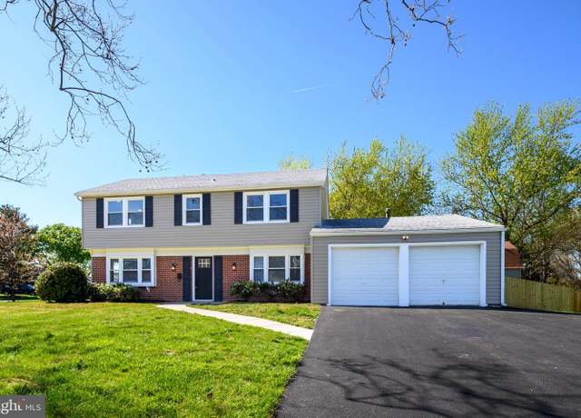 Property at 2704 Kenhill Dr, Bowie, MD 20715, 4 beds, 3.5 baths