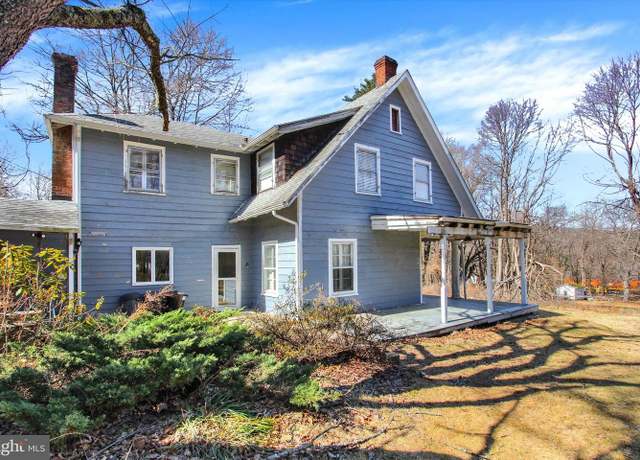 Property at 25546 Military Rd, Cascade, MD 21719, 3 beds, 2 baths