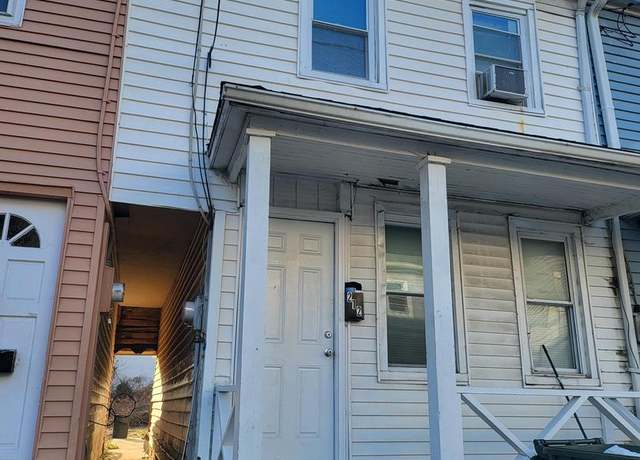 Property at 212 York St, Burlington, NJ 08016, 3 beds, 1 bath