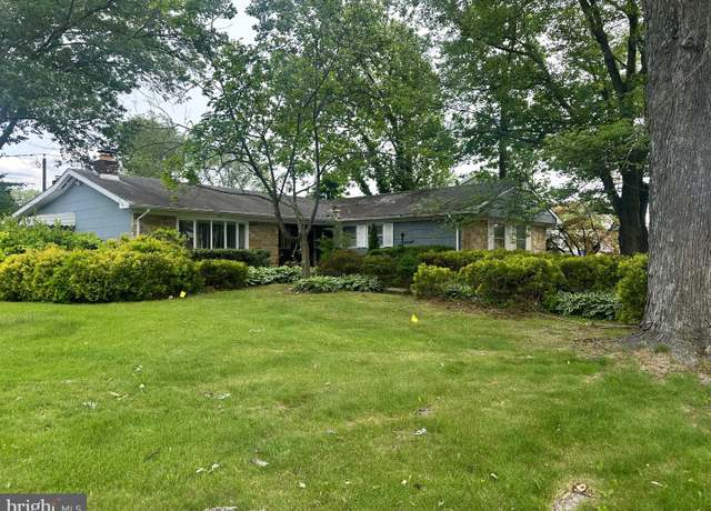 Property at 64 Gamewell Ln, Willingboro, NJ 08046, 4 beds, 2 baths