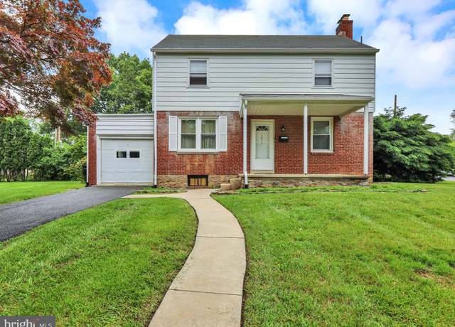 Property at 1411 College Ave, Reading, PA 19604, 3 beds, 1 bath