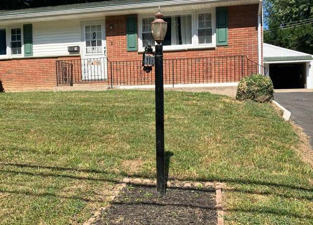 Property at 906 Maple Ave, Glenside, PA 19038, 2 beds, 1 bath