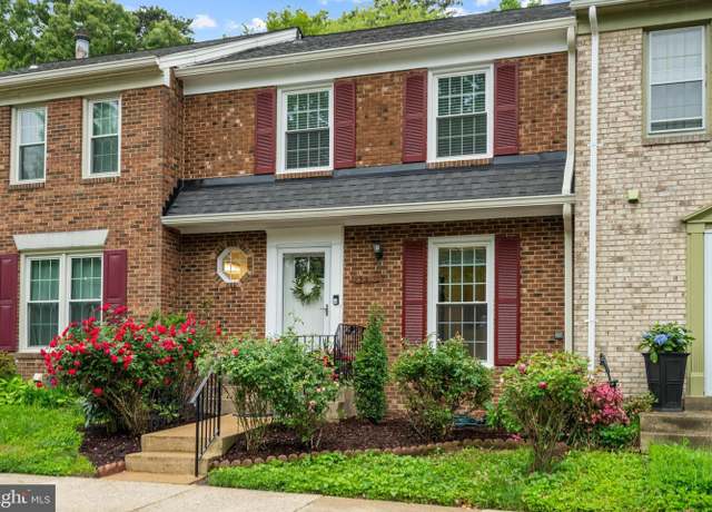 Property at 7931 Bethelen Woods Ln, Springfield, VA 22153, 3 beds, 3 baths